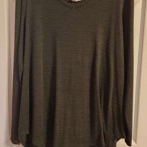 Cupio Dark Green Knit Top